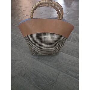 J. McLaughlin Woven Wicker Straw Tote Bag Bamboo Handle‎ Leather Beach Purse